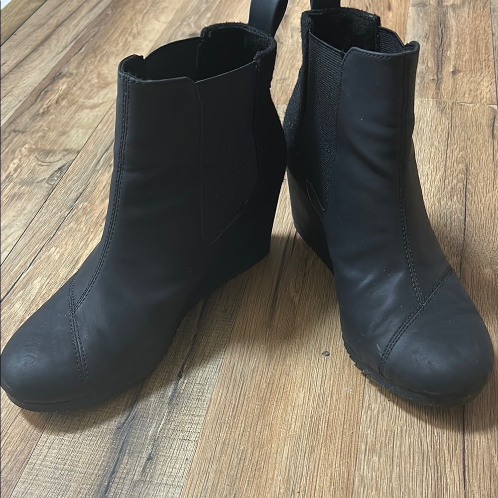Black Ankle Boots